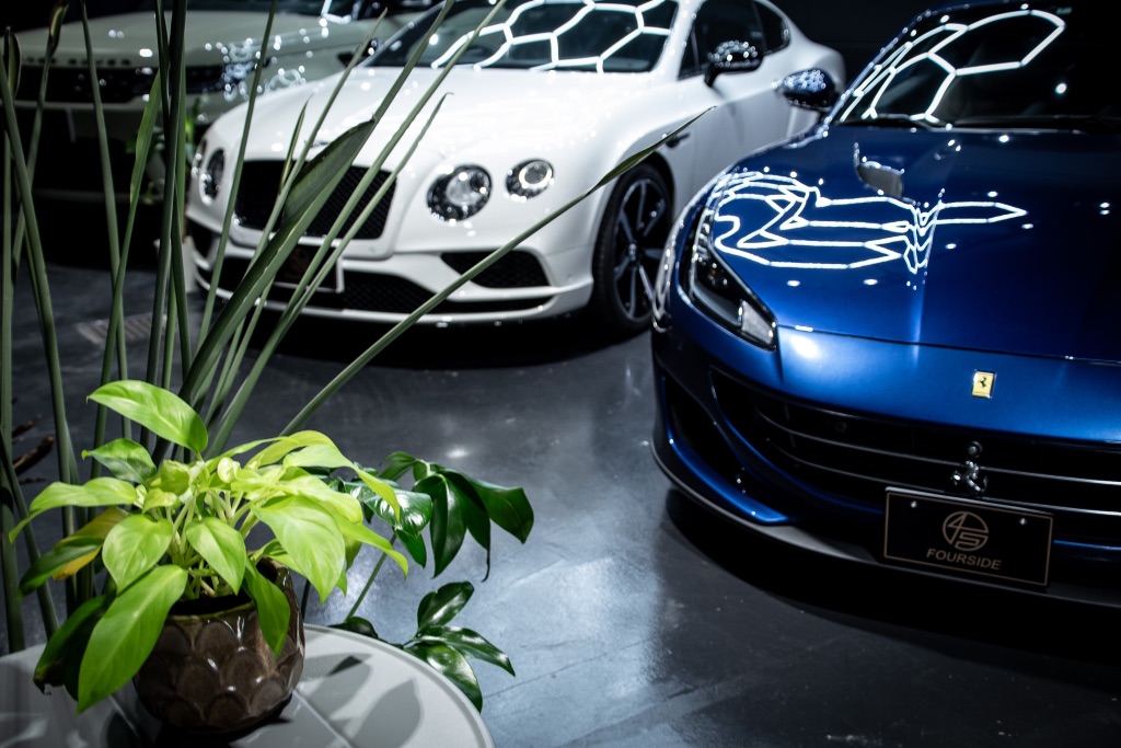 ショールーム｜メルセデスAMG C63｜京都